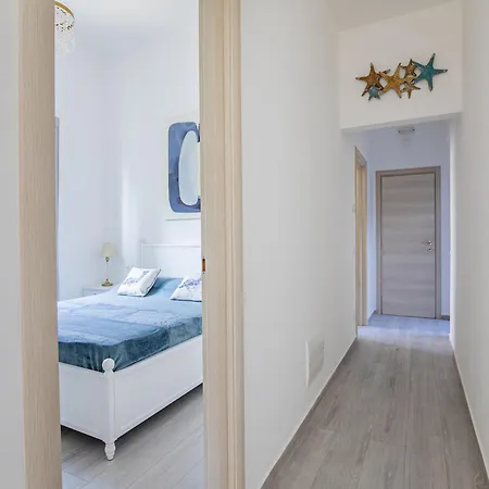 The Pine Reatreat, Apartman Viareggio